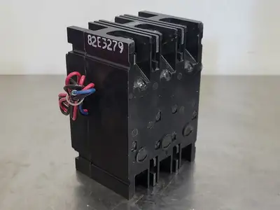 60 Amp, 3 Pole, 240 volts Circuit Breaker w/ Shunt Trip Aux. Switch