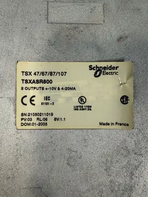 Schneider Electric TSX 47/67/87/107 8 Outputs +-10V 4-20 MA (8.4.7)