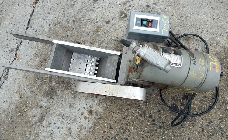 Used LAB CRUSHER LAB CRUSHER Crushers | Champion Trading Corporation #424715