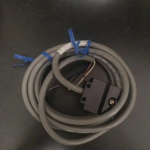 Self contained DC Sensor