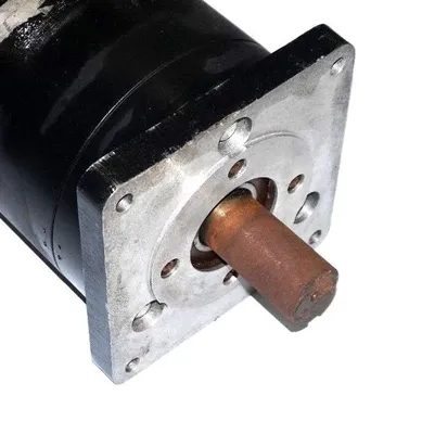 NEW KOLLMORGEN TTE-4235-1021-CA-13 DC SERVO MOTOR 1000RPM TTE42351021CA13