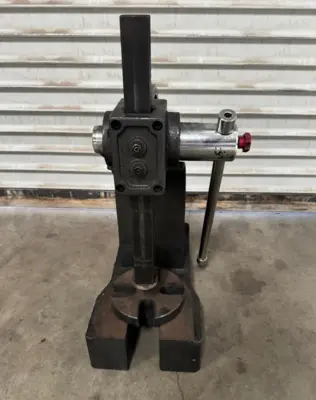 USED Dayton R7100A-3