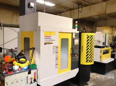 2019 FANUC ROBODRILL ALPHA D21MIB5 ADV Vertical Machining Centers | Clark Machinery Sales, LLC (2)