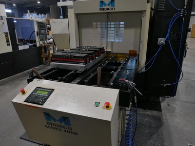 2010 HYUNDAI WIA F500 Vertical Machining Centers | USED CNC (2)