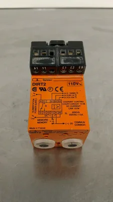 SYRELEC DIRT2 CURRENT RELAY 110V 5A