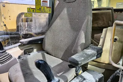 Used 2004 CATERPILLAR 385B L Excavators Wisconsin US | Proxy Equipment #1377640