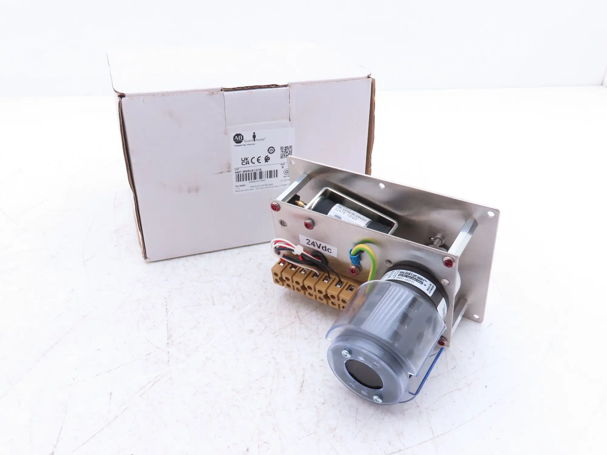 Allen Bradley 440T-MSRUE13CB Guardmaster Trapped Key Interlock Solenoid Release