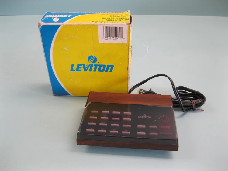 New | in-Stock Leviton 6320 Misc Electrical & Power Parts New Hampshire US | Bitter End Trading #1126771