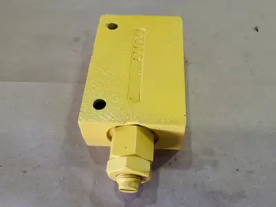 NEW KOMATSU 23B-60-74680