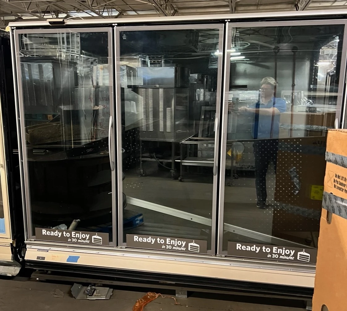1-0622 Hill Phoenix ORZ3 Remote Freezer Doors