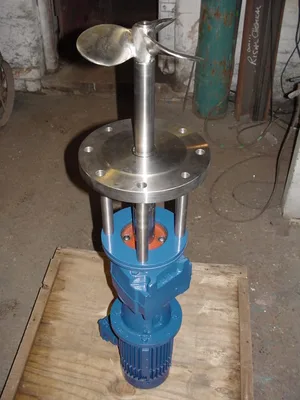 Rigal-Bennett Side Entry Stirrer Flp