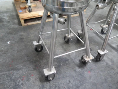 2001 UM Portable Jacketed Stainless Steel Vessel Tank Fermentation