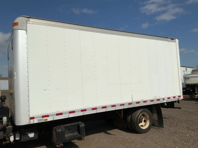 Used 2007 ISUZU 18' Box trucks Michigan US | Miedema Asset Management Group #1579183
