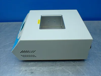 NEW BENCHMARK SCIENTIFIC BSH1001E