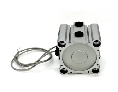 USED SMC CDQ2B80-25D-A73