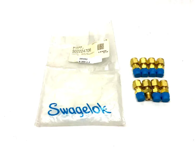 Used SWAGELOK BRASS COMPRESSION TUBE FITTING 3/16" TUBE 1/8" MNPT Valves/Fittings | Maverick Industrial Sales #1113915