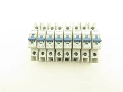 Allen Bradley 1489-A1C050 | 1489-A1C200 Circuit Breaker 1-Pole 5A/20A Lot of 8