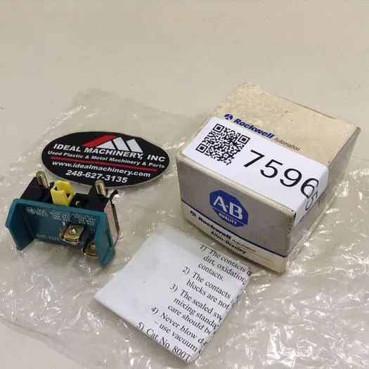 NEW ALLEN BRADLEY 800T-XD2R SER A