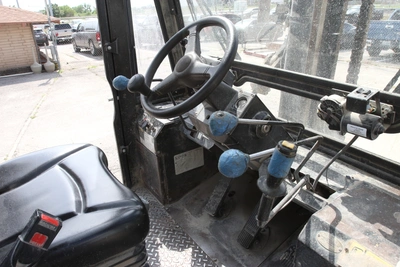Hyster H280XL2 25,000 lbs Cap Forklift (LOCATION: Schertz, TX)