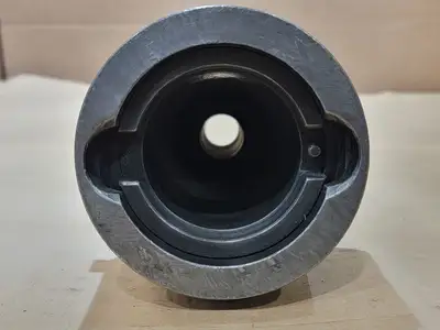 USED UNIVERSAL ENGINEERING 806068