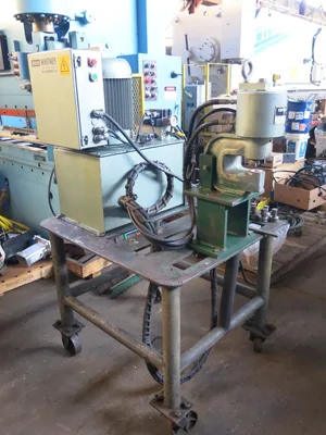 USED ESTERLINE WHITNEY 75001 HYDRAULIC PUNCH