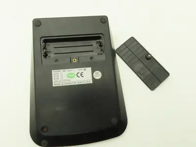 Jenco 3177 EC/TDS Conductivity/TDS/Salinity Basis Benchtop Meter 120V or 6 AAA