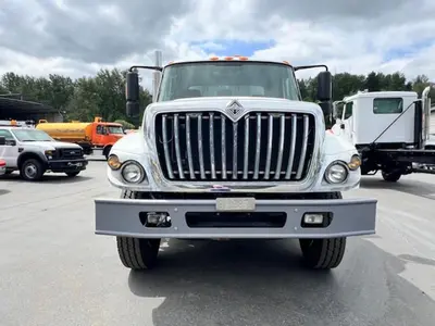 Used 2009 INTERNATIONAL WORKSTAR 7400 Flatbed Trucks Washington US | Puget Sound Truck Sales #1546506