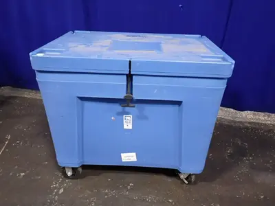 Bonar Plastics 34" X 21" X 28" Dry Ice Storage Container