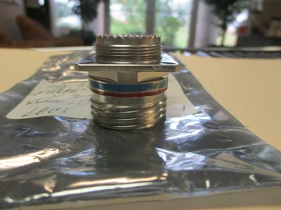 NEW Amphenol JD38999/20FE35AN