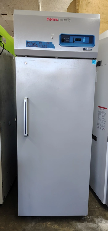 Used THERMO SCIENTIFIC _UNKNOWN_ Lab Freezers California US | Biotech Equipment Sales #1464455