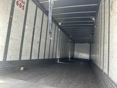 USED 2012 HYUNDAI TRANSLEAD
