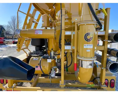 Used CHRISTIANSON _UNKNOWN_ Sweeper/Vacuum Iowa US | Keast Enterprises #1360151