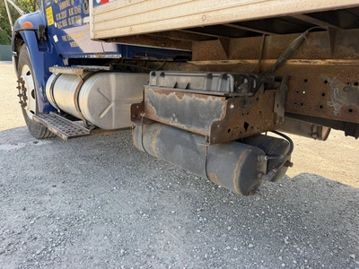 Used 2006 INTERNATIONAL 4300 SBA4X2 Box trucks Indiana US | Miedema Asset Management Group #1414584