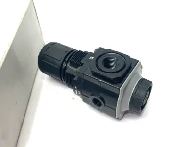 New | in-Stock IMI Norgren Excelon R72M Series Manifold Regulator 1/4" Ports Air Pressure Regulators Michigan US | Maverick Industrial Sales #1395304