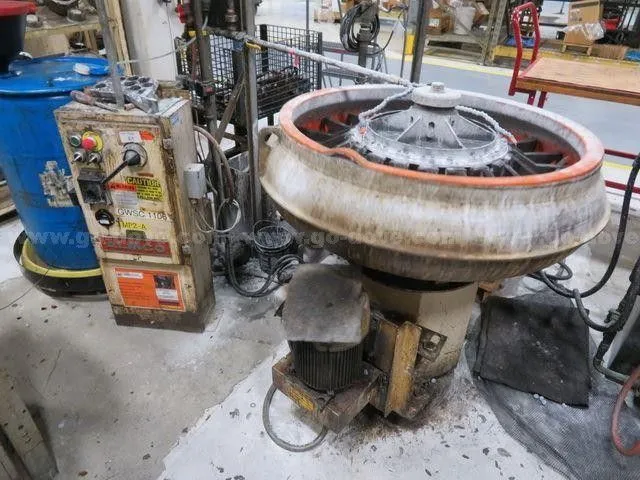 Used 1998 Almco 0R-5C, ROUND BOWL, CONTROL PANEL w/TIMER Vibratory Machines New Jersey US | Machinery Values #302881
