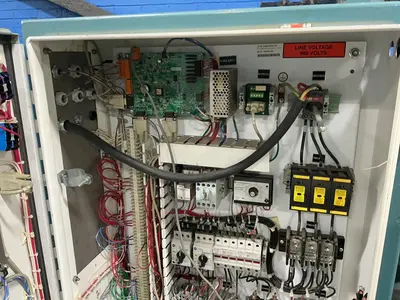 Used UNIVERSAL DYNAMICS CORP. DHD6 Misc Plastics Equipment Ohio US | HGR 24 #1404560