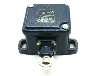 NEW SCHMERSAL TR422-01Y-T-2542 LIMIT SWITCH 60947-5-1 TR422-01YT2542