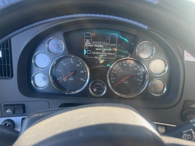Used 2020 KENWORTH T680 Conventional trucks California US | Revelation Machinery #1277592