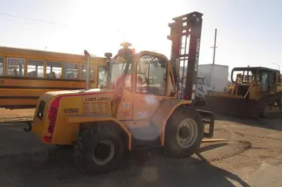 Used 2012 LOAD LIFTER 2416-12D Internal Combustion Forklifts: Pneumatic Tire Manitoba CA | Conquest Truck & Auto Sales #1421379