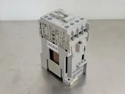 USED ALLEN-BRADLEY 100-C12ZJ10
