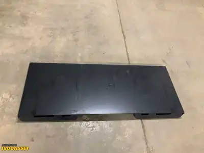 New Tomahawk skid steer quick attach plate