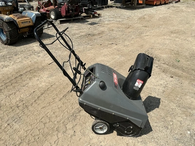 Used CRAFTSMAN 536.885211 Snow Blowers Michigan US | Miedema Asset Management Group #1337260