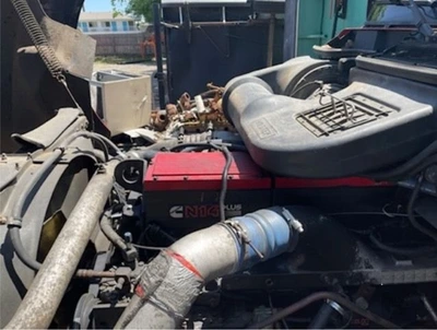 Used 2000 INTERNATIONAL 9400I Conventional trucks Florida US | Proxy Equipment #1384933