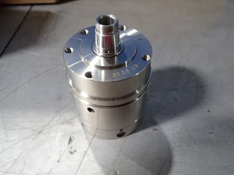 New | in-Stock ABB E3N1999 Motors (misc) Ohio US | HGR 24 #735467