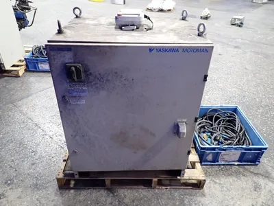 USED 2012 YASKAWA MOTOMAN MOTOMANMH6