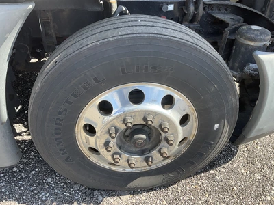 USED 2016 FREIGHTLINER CASDCADIA