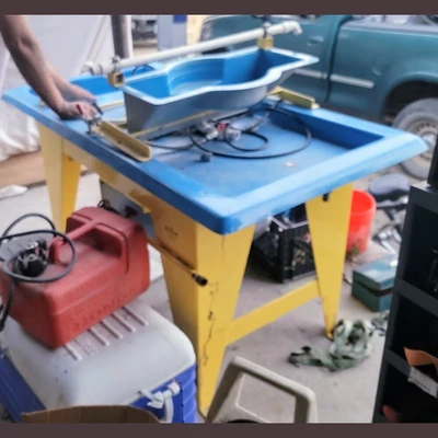 USED ACTION MINING M7