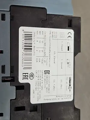 Siemens 3RV2721-4BD10 Circuit Breaker Loc4C3