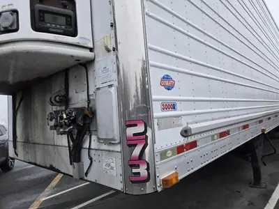 USED 2011 UTILITY 53FT