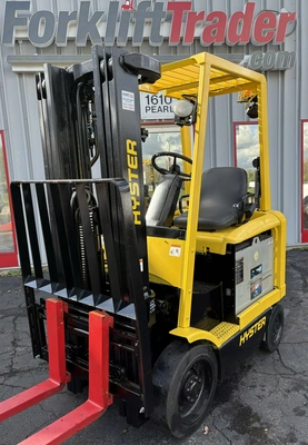 USED 2004 HYSTER E50Z-27